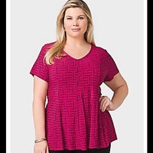 NWT‼️Dress Barn Fit and Flare Top, Size 1X